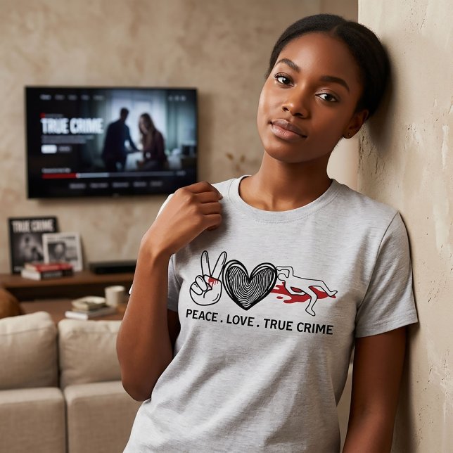 Peace Kärlek True Crime T-Shirt (Skapare uppladdad)