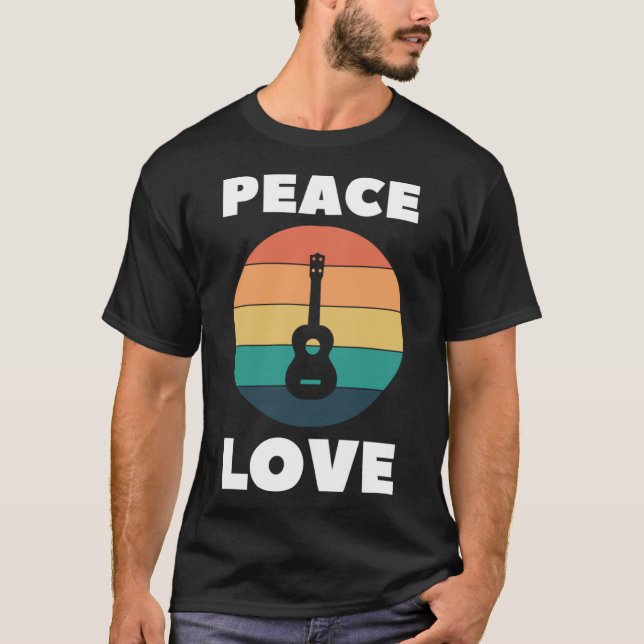 Peace Kärlek Ukulele Peace Loving Uke Player Retro T Shirt (Framsida)