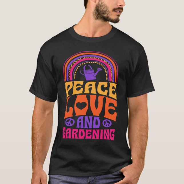 Peace Love and Gardening Bohemian Rainbow Psychede T Shirt (Framsida)