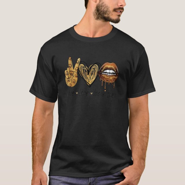 Peace Love Brown Sugar Leopard Hand Heart And Lips T Shirt (Framsida)