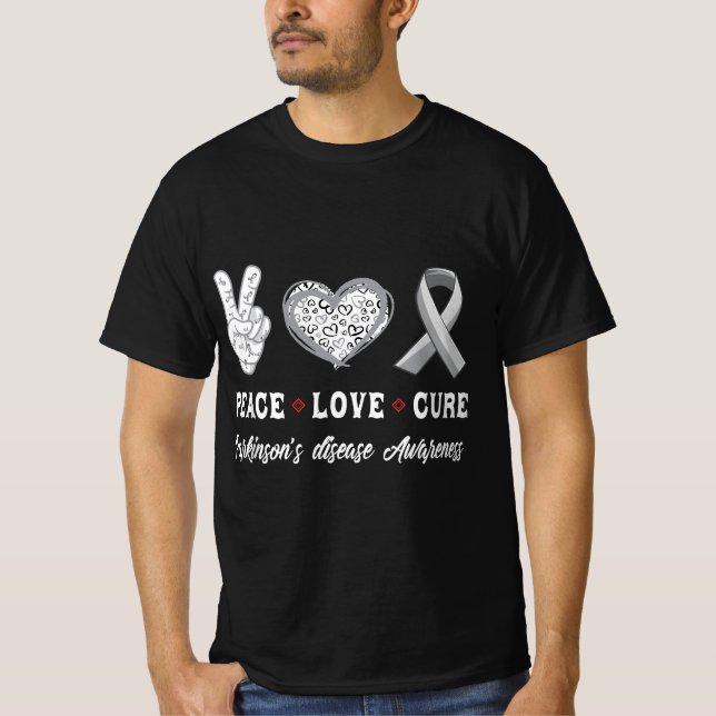 Peace Love cure Parkinson's disease awareness men  T Shirt (Framsida)
