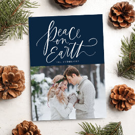 Peace on Earth Hand-Lettered Script Navy Photo Julkort