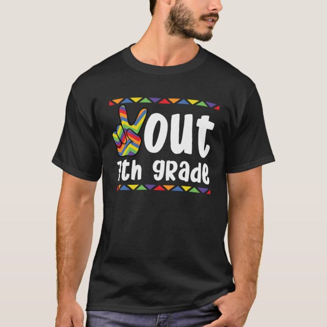 Peace Out 7th Grade Last Day Of School Graduation  T Shirt (Framsida)