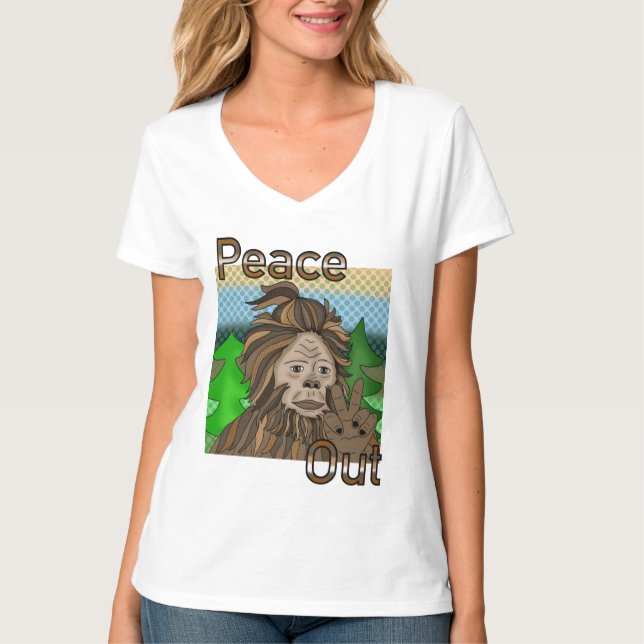 Peace out Bigfoot Sasquatch T Shirt (Framsida)