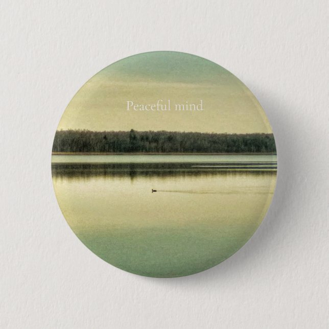 Peaceful Mind – Original Lake Photography Button Knapp (Framsida)