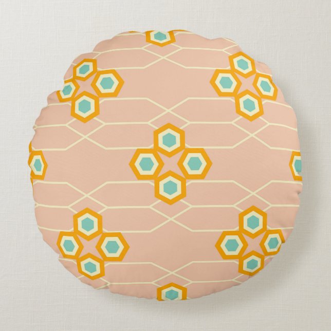 Peach background hexagonal floral pattern  rund kudde (Framsidan)