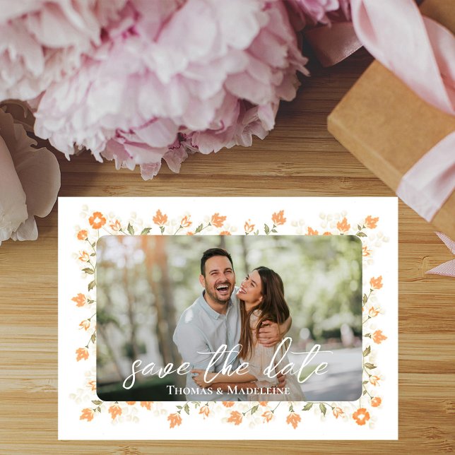 Peach Blommigt Photo Collage Bröllop Spara Datumet (Wedding save-the-date photo card with a scannable QR code. )