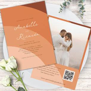 Peach Boho Vågar Modern Script QR-kod Bröllop Inbjudningar