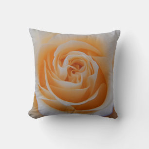 Peach Färgad Ro Pillow Kudde