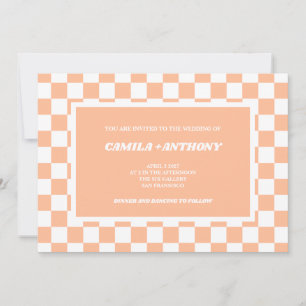 Peach Fuzz White Checkated Gingham Mönster Bröllop Inbjudningar