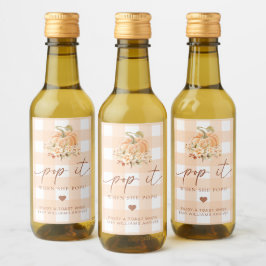 Peach Gingham flödar med Pumpkin Pop när hon knull Vinetikett