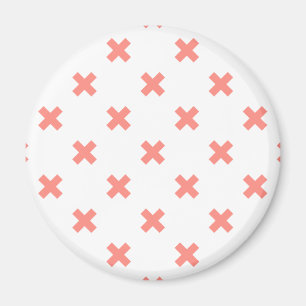 Peach kor sys på vitt magnet