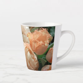 Peach Ranunculus och Tulip Blommigt Latte mugg