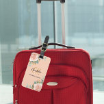 Peach ro guld blommigts monogram elegant bagagebricka<br><div class="desc">Ett trendig persikor färgadens bakgrund. Bestyrt med vattenfärgade blommor och grönska från ro guld. Anpassa och lägg till ditt första namn,  monogram initialer och fullt namn på framsidan,  kontaktinformation på baksidan.</div>