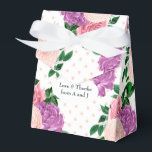 Peach Rosa and Lavender Lila Blommigt Presentaskar<br><div class="desc">Vintage vattenfärgsförmånslåda med trendig persiko-,  rosa- och lavender-lila designad för att snabbt och enkelt kunna anpassas till dina händelsespecifikationer.</div>