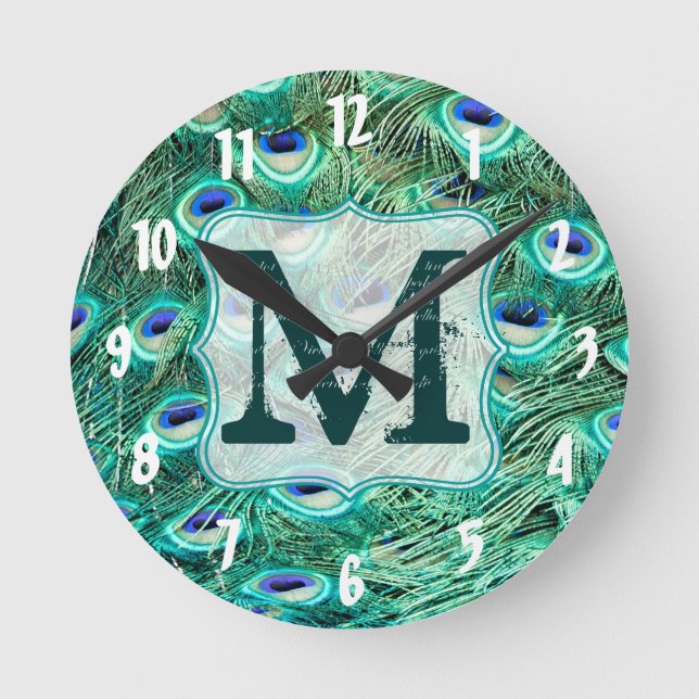 Peacock Bird Feather Monogram Initial Wall Clock Rund Klocka (Framsida)