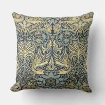 Peacock Dragon" av William Morris