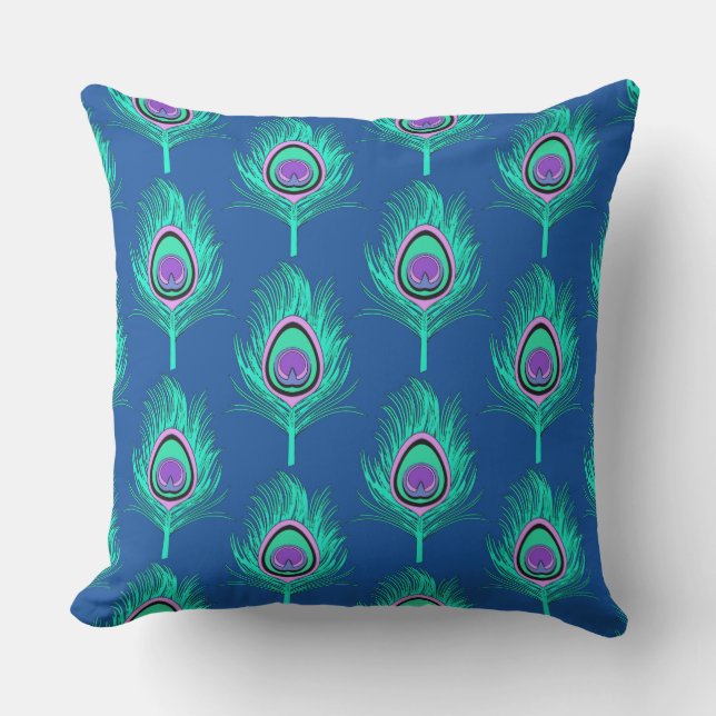 Peacock Feathers, Aqua on Deep Cobalt Blue Kudde (Framsida)