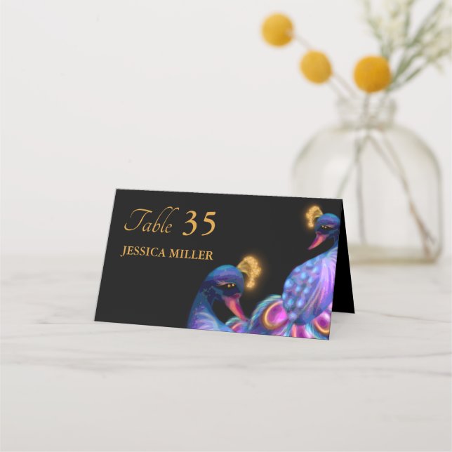 Peacock Jewel Tones Bröllop Blommigt Moody lila Placeringskort (Framsida)