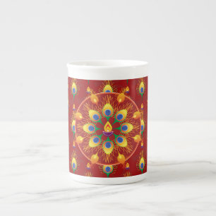 Peacocks fjäther Rangoli på mönster Benporslin Mugg