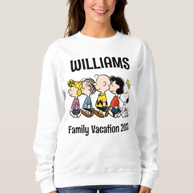 Peanuts Gang Family Vacation T Shirt (Framsida)