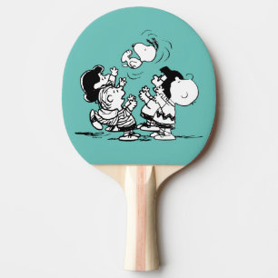 Peanuts Gang Lifts Snoopy Pingisracket