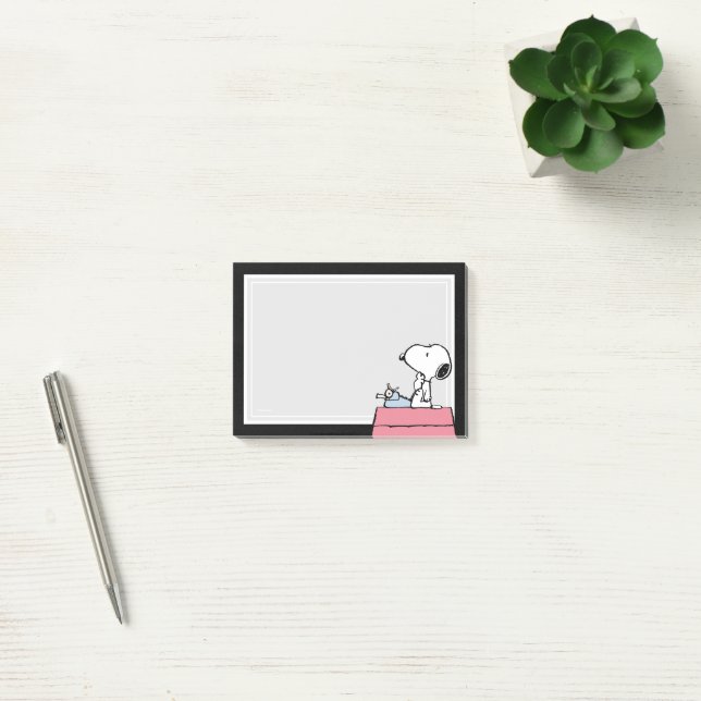 Peanuts | Snoopy vid skrivmaskinen Post-it Block (Kontor)