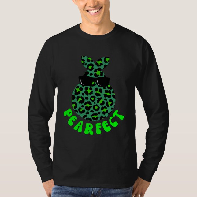 PEARFECT  Pear Fruit Pun Leopard Cheetah Print T Shirt (Framsida)