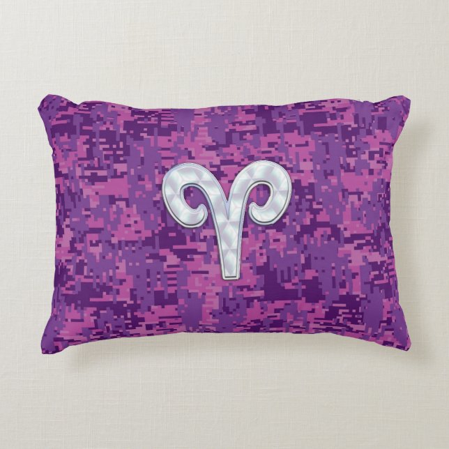 Pearl Aries Zodiac-tecken på Rosa Digital Camo Dec Prydnadskudde (Framsidan)