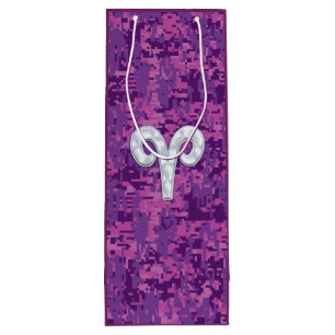 Pearl som Aries Zodiac Sign Rosa Camouflage