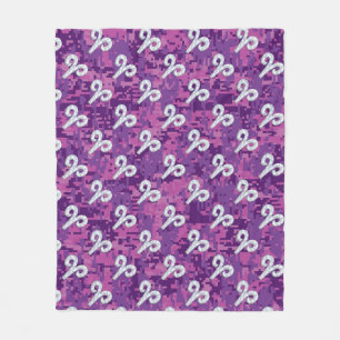 Pearl som Aries Zodiac Sign Rosa Camouflage Fleecefilt