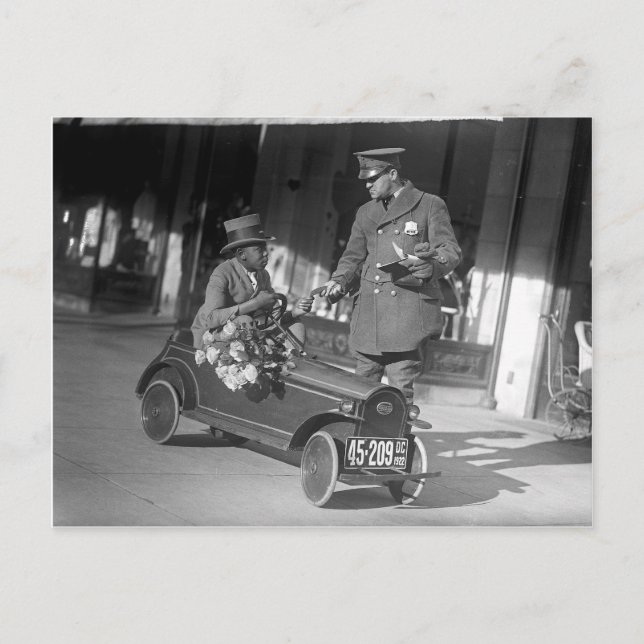 Pedalbilstrafikstopp, 1922 vykort (Framsida)