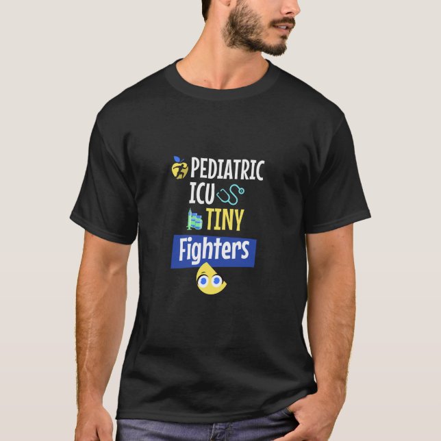 Pediatric ICU Nurse T-Shirt – Tiny Fighters – RN  (Framsida)