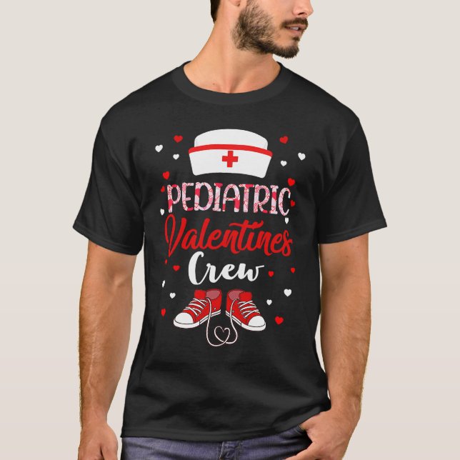Pediatric Nurse Valentines Crew  Valentines Day Nu T Shirt (Framsida)