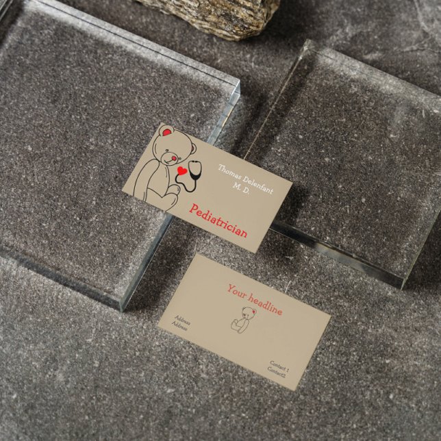 Pediatriker - teddy- och stethoskopbil visitkort (Skapare uppladdad)