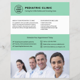 Pediatrisk klinik läkarlogo foto QR mjuk grön Reklamblad
