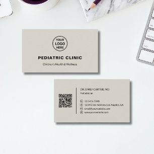 Pediatrisk klinik logotyp QR Neutral Visitkort
