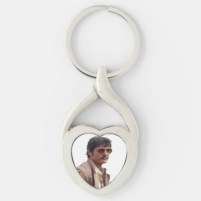 Pedro Pascal Keychain Cute Twisted Heart Silverfärgad Nyckelring (Framsidan)