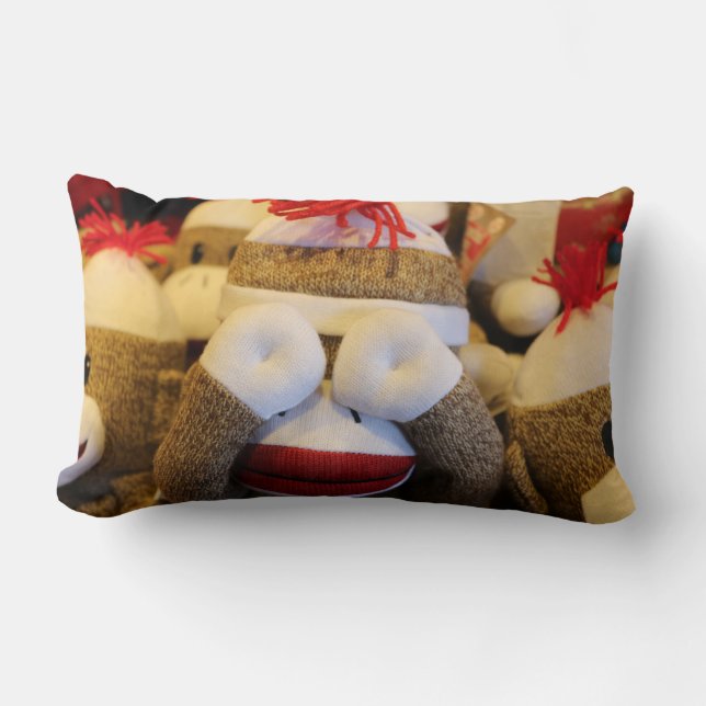 Peek-a-boo Sock monkey Lumbarkudde (Framsida)