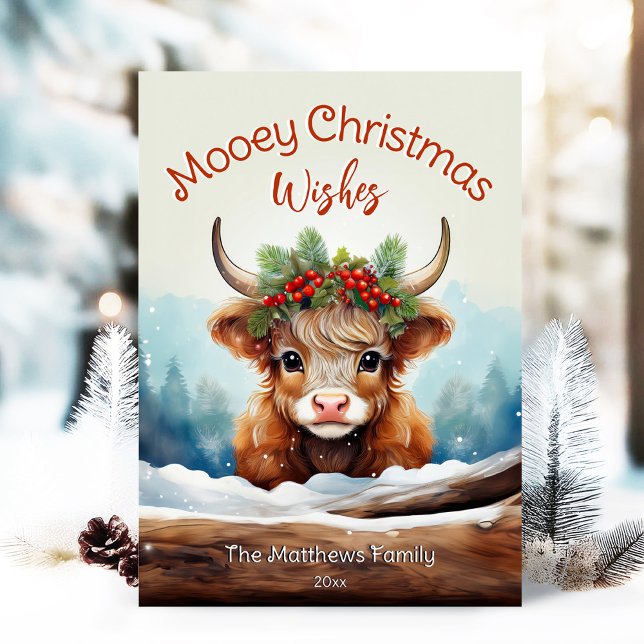 Peeking Highland Cow Mooey Julbonde Julkort (Adorable Winter Snowy Scene With Peeking Dogs or Farm/Woodland Animals - Over 50 to Choose From!)