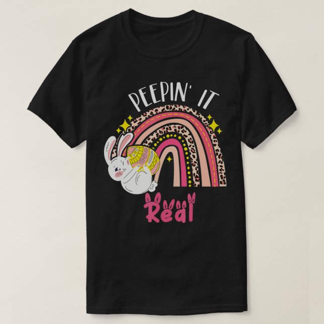 Peepin it Real Glad påsk Bunny Småbarn Peepin I T Shirt (Design framsida)