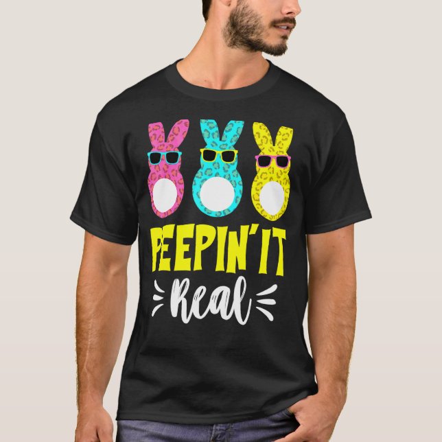 Peepin It Real Happymoders Bunny Egg Hunt T Shirt (Framsida)