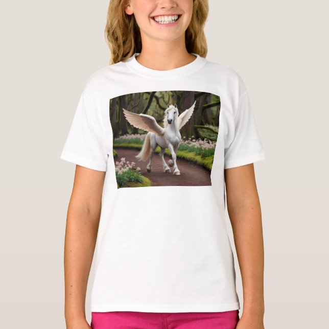 Pegasus Filly på Forest Walk T Shirt (Framsida)