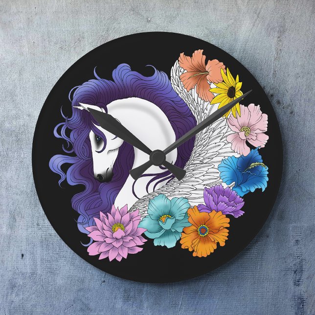 Pegasus Svart Blommig Rund Klocka (Skapare uppladdad)