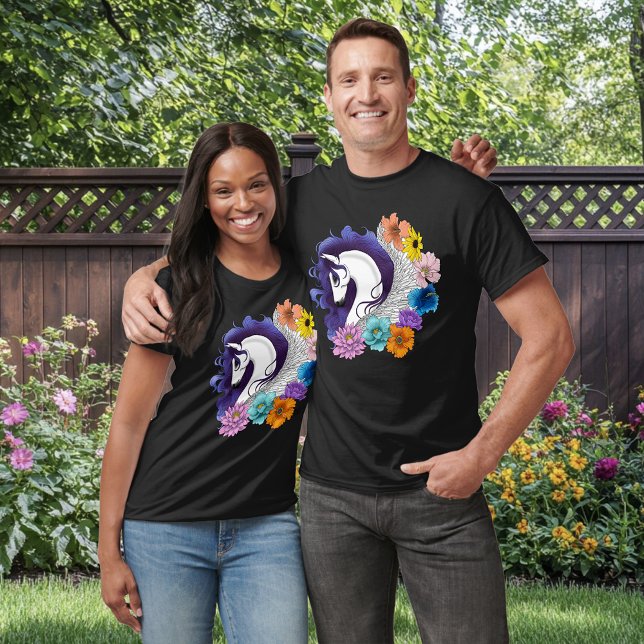 Pegasus Svart Blommig T Shirt (Skapare uppladdad)