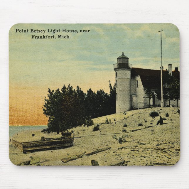 Peka den Betsey fyren nära Frankfort Michigan Musmatta (Framsidan)