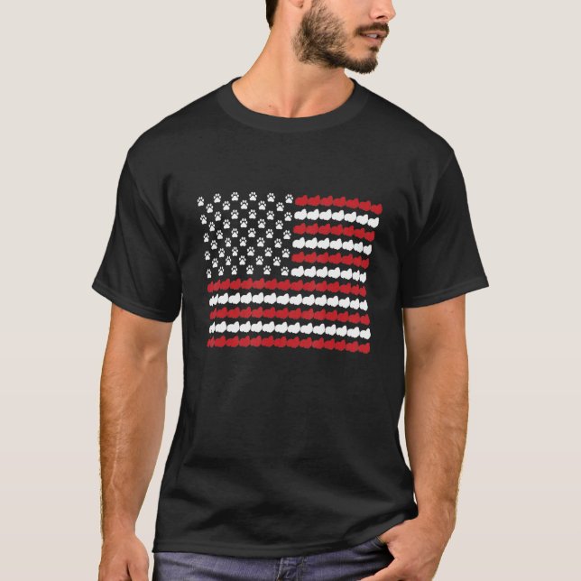 Pekingese 4:e juli Hund Paw Print T Shirt (Framsida)