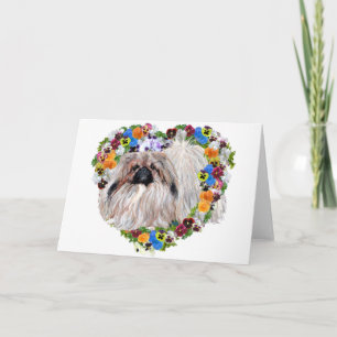 Pekingese i ett Blommigt Heart Helgkort
