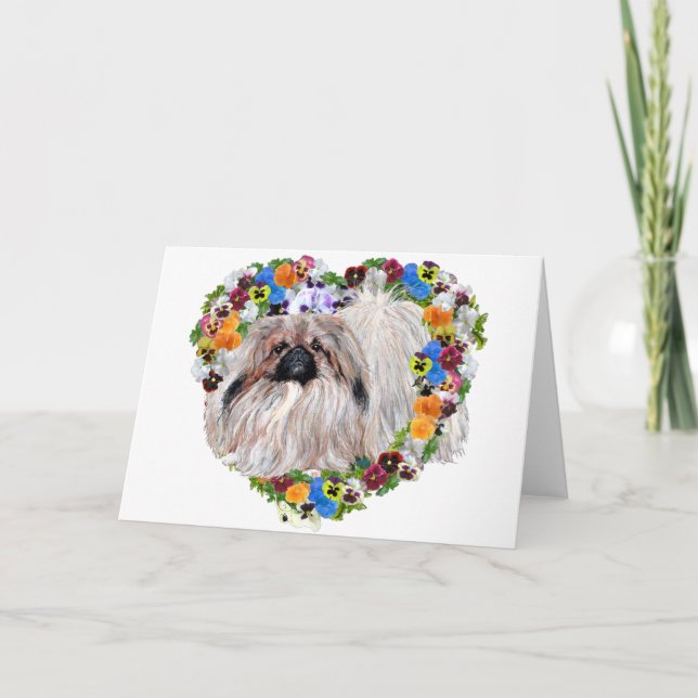 Pekingese i ett Blommigt Heart Helgkort (Framsida)