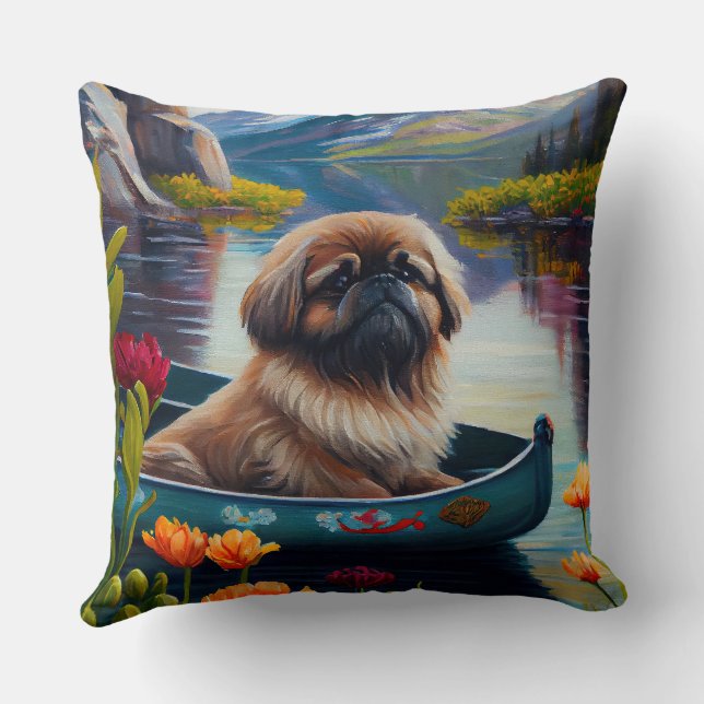 Pekingese på Paddle: En grekisk Äventyr Kudde (Baksida)